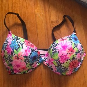 PINK Victoria’s Secret Bra